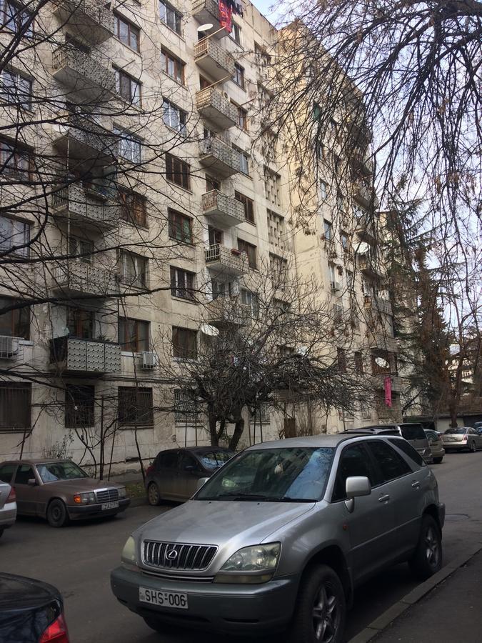 Vip Apartment at Gamrekeli str 1 Tbilisi Buitenkant foto